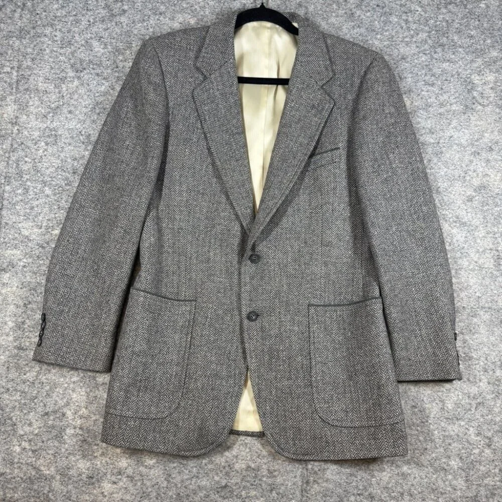 Samuelsohn Grey Herringbone Wool Blazer Sport Coat Size 40R Classic Tailored